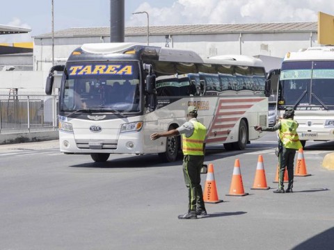 Intrant ha prohibido 14 giros a la izquierda de 38 giros que ha anunciado en el Distrito Nacional