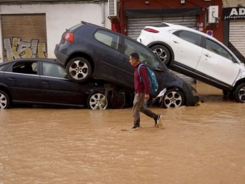 M&aacute;s de medio centenar de muertos por devastadoras inundaciones en el sureste de Espa&ntilde;a