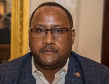 Comit&eacute; Ejecutivo de la CNTD establece cesant&iacute;a laboral es innegociable