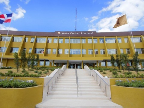 JCE extiende plazo para presentar candidaturas municipales