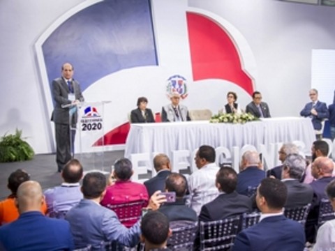 Concluye horario de votaci&oacute;n, inicia el conteo manual de las boletas electorales 