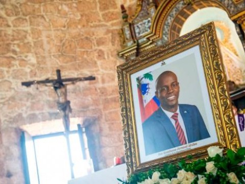 Haitianos en RD dan &uacute;ltimo adi&oacute;s a Jovenel Mo&iuml;se