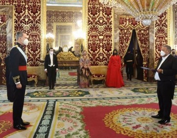 Juan Bol&iacute;var D&iacute;az presenta cartas credenciales como embajador ante el Rey de Espa&ntilde;a