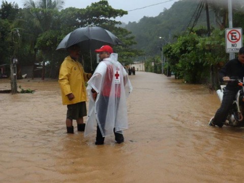 Guatemala declara estado de calamidad ante los efectos de la tormenta Julia