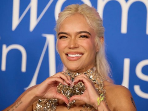 Karol G noquea a Peso Pluma y a Bad Bunny en Premios Latin Billboard