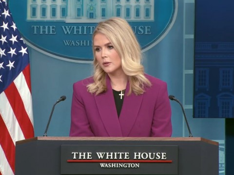 Secretaria de Trump sobre inmigraci&oacute;n ilegal: "Es un crimen"
