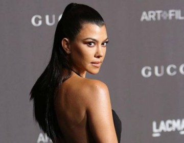 Para Kourtney Kardashian el coronavirus es un castigo divino