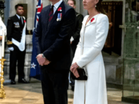 El duque y la duquesa de Cambridge llegaron para la inauguraci&oacute;n oficial del Glad of Light Memorial