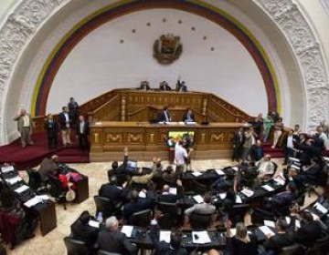 La Asamblea Nacional de Venezuela debate la usurpaci&oacute;n de Maduro y una amnist&iacute;a para sus colaboradores
