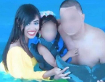 La ni&ntilde;a que cay&oacute; junto a su madre desde un cuarto piso habr&iacute;a sido abusada sexualmente por una t&iacute;a