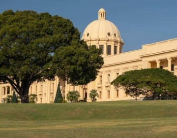 N&oacute;mina de oficinas en el exterior de entidades del gobierno supera los RD$60 millones