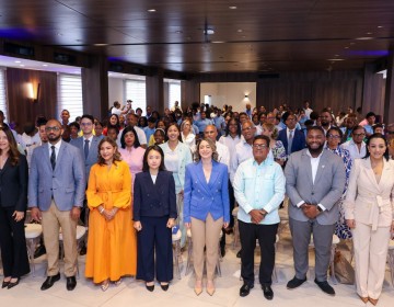 Ministerio de la Mujer fortalece liderazgo juvenil en el Gran Santo Domingo