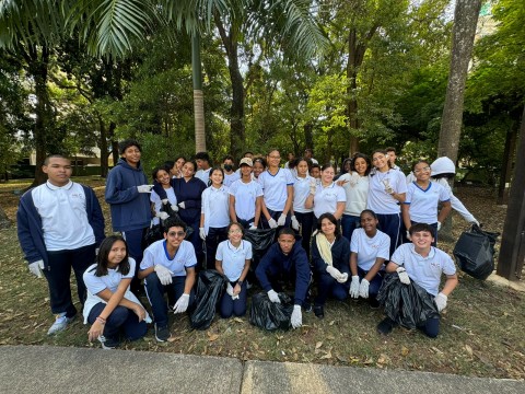 MLC School Celebra Exitoso Evento de Plogging para Promover la Salud y el Cuidado del Medio Ambiente