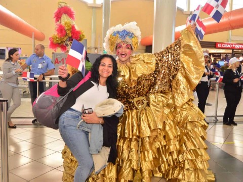El aeropuerto del Cibao tambi&eacute;n celebra la llegada a 10 millones de visitantes durante el 2023