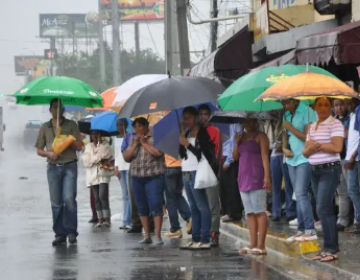 Para este lunes se esperan lluvias en varias localidades; temperaturas continuar&aacute;n calurosas