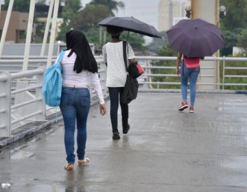 Cielo soleado y lluvias en la tarde dominan el clima de este lunes