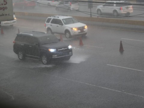 Indomet prev&eacute; aguaceros y tormentas el&eacute;ctricas este jueves