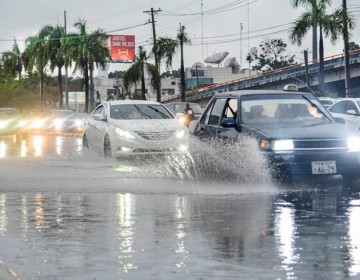Aguaceros continuar&aacute;n durante el fin de semana por vaguada sobre el pa&iacute;s