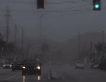 Decenas de personas refugiadas y v&iacute;as clausuradas por las fuertes lluvias en Puerto Rico