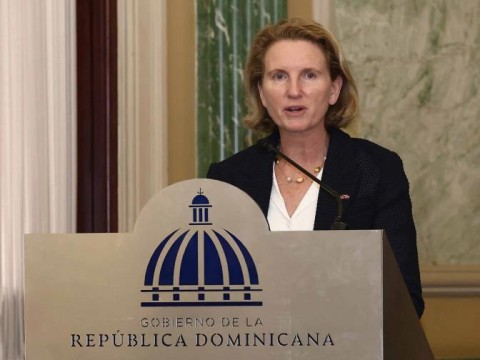 Lucha contra la corrupci&oacute;n facilita la inversi&oacute;n extranjera en RD, seg&uacute;n subaministradora USAID