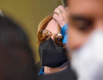Lucia Medina visita sus hermanos en Palacio de Justicia