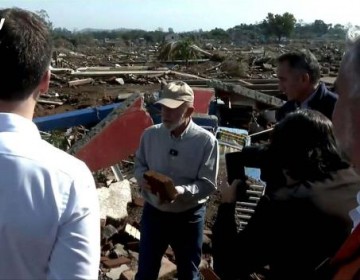 Presidente de Brasil regresa a zona devastada por las lluvias y firma medidas provisionales