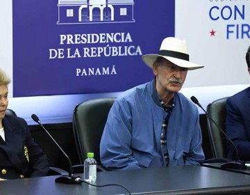 Vetos y deportaci&oacute;n de veedores avivan tensi&oacute;n internacional antes de elecciones en Venezuela