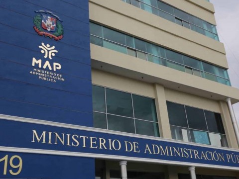  Gobierno emite reglamento que establece la estrategia nacional para convertir los servicios p&uacute;blicos en proactivos