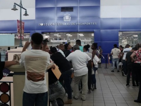MAP advierte que un ciudadano no tiene que pagar a terceros para servicios