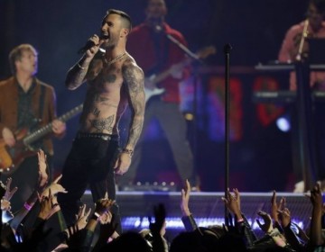 Maroon 5 decepciona con su espect&aacute;culo de medio tiempo