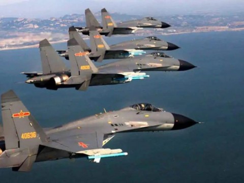 M&aacute;s de 30 aeronaves chinas pasan cerca de Taiw&aacute;n tras la venta de drones de EE.UU.