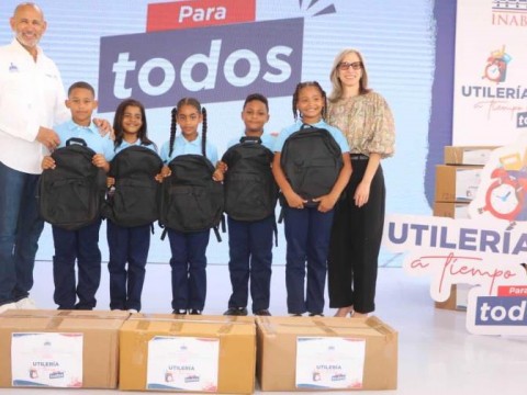 M&aacute;s de 1.8 millones de estudiantes ser&aacute;n beneficiados con entrega de kits escolares