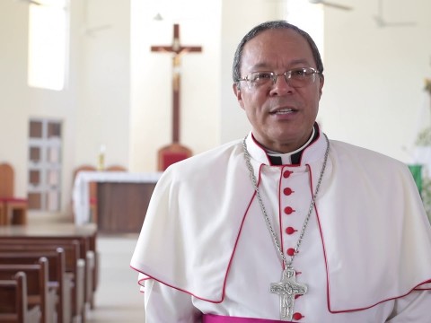 Monse&ntilde;or Faustino Burgos llama a presentar pruebas contundentes en denuncias contra exfuncionarios