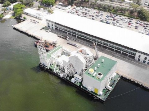 Medio Ambiente rechaza solicitud operaci&oacute;n de dos barcazas generadoras de electricidad en el r&iacute;o Ozama