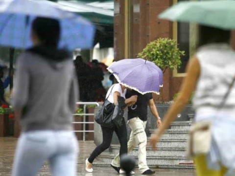 Meteorolog&iacute;a en Puerto Rico prev&eacute; que sistema de baja presi&oacute;n sea depresi&oacute;n o tormenta