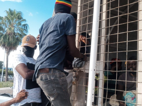 Amnist&iacute;a reitera que en RD se ejerce racismo contra los haitianos