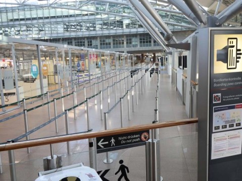 Huelga obliga a cancelar miles de vuelos en Alemania