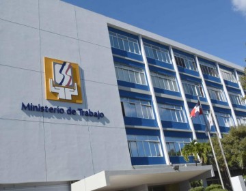 Ministerio de Trabajo informa d&iacute;as feriados correspondientes al a&ntilde;o 2023 
