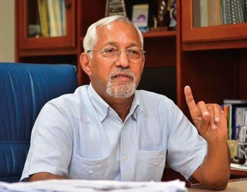 Ministro de Educaci&oacute;n dice que protesta de ADP es "ruido innecesario" de algunos sindicalistas