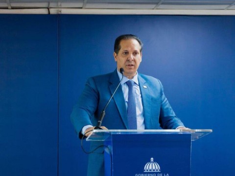 Ministro de Salud: "Tenemos m&aacute;s de 40 a&ntilde;os que no tenemos un caso de &aacute;ntrax en el pa&iacute;s"