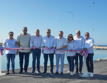 Presidente Abinader inaugura muelles pesqueros de R&iacute;o San Juan y Cabrera, en Mar&iacute;a Trinidad S&aacute;nchez