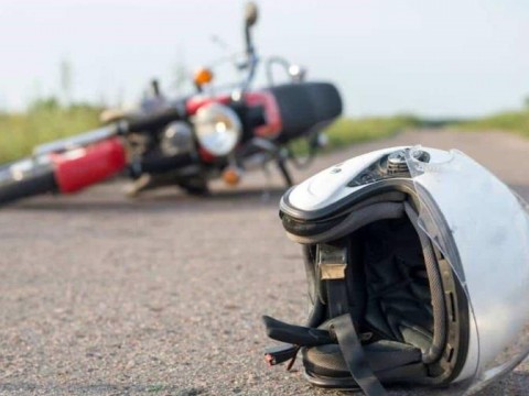 Adolescente de 17 a&ntilde;os muere y su hermano resulta herido en accidente de tr&aacute;nsito en El Seibo