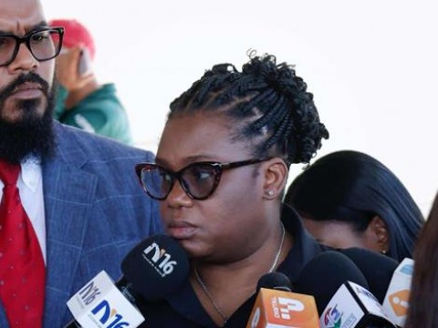 "Ella estaba sana, era mi &uacute;nica hija", madre de ni&ntilde;a de fallecida en hacienda quiere explicaciones