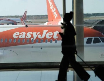 Espa&ntilde;a multa con 150 millones de euros a 4 aerol&iacute;neas de bajo coste por pr&aacute;cticas abusivas