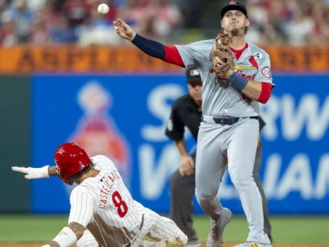 Nolan Gorman pega jonr&oacute;n y remolca la carrera del triunfo de Cardenales sobre Filis en la 10ma