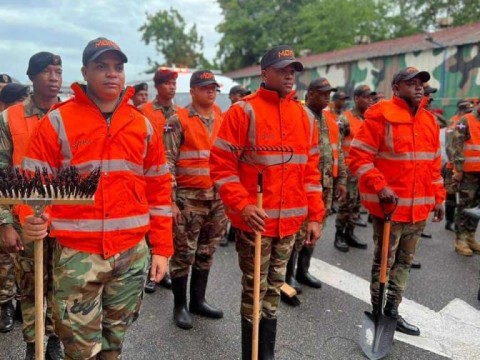 Obras P&uacute;blicas anuncia que despliega personal para limpiar calles tras lluvias
