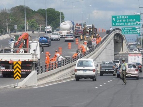 Obras P&uacute;blicas anuncia semana de mantenimientos en 55 estructuras