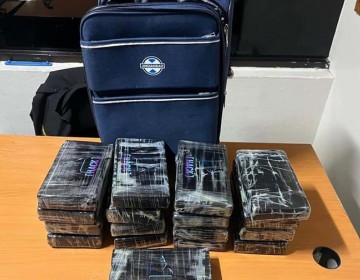 DNCD arresta a ciudadano alem&aacute;n con 17 paquetes de presunta coca&iacute;na en el AILA