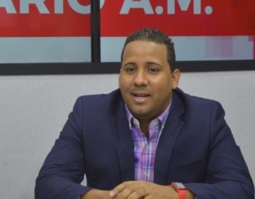 Presidente ADOCAPPS Odalis Vega dice acuerdo entre taxistas tradicionales y Uber es una trampa