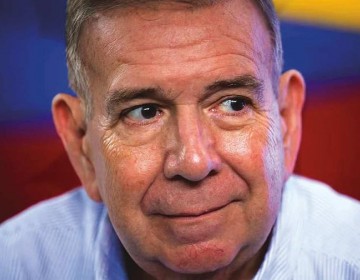 Edmundo Gonz&aacute;lez Urrutia pide asilo en Espa&ntilde;a y deja vac&iacute;o en Venezuela